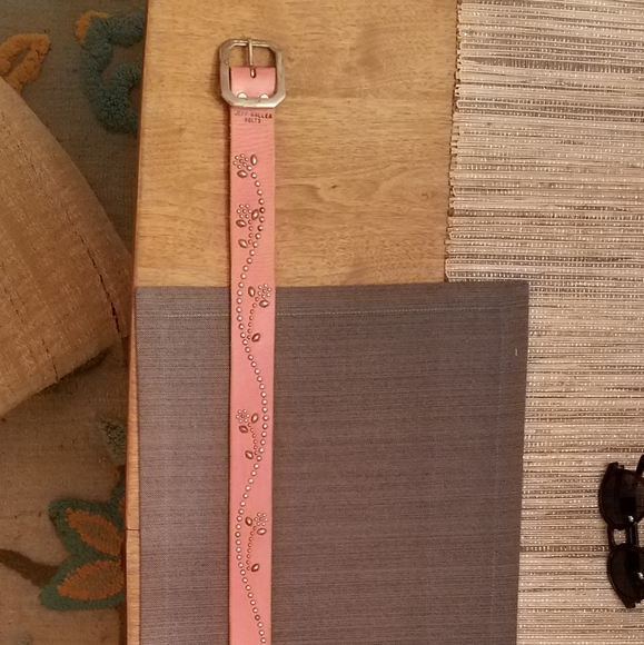 Jeff Gellea Hand Crafted Leather Belt - Picture 6 of 7